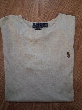 POLO RALPH LAUREN CLASSIC FIT. Mens.  Size Large.  Heather Gray.